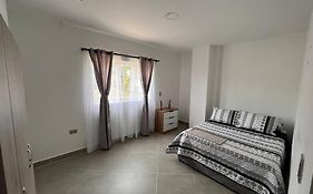 Hermoso y amplio apartamento en Guatapé